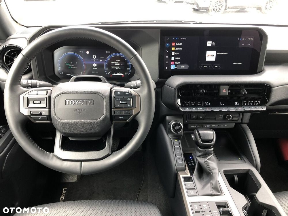 Toyota Land Cruiser LC 2.8 D-4D Invincible - 12