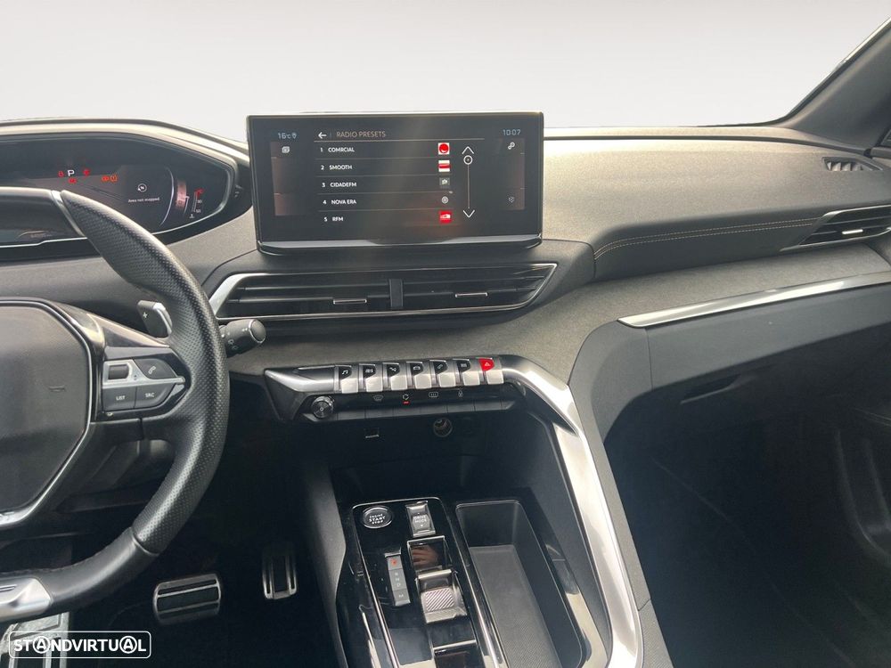 Peugeot 5008 1.5 BlueHDi GT EAT8 - 11