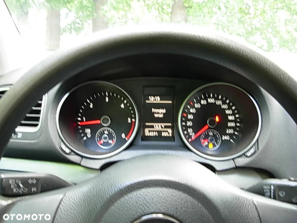 Volkswagen Golf VII 1.6 TDI BMT Highline - 10