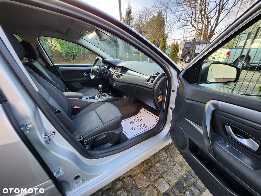 Renault Laguna - 26