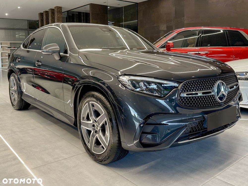 Mercedes-Benz GLC 200 mHEV 4-Matic AMG Line - 3