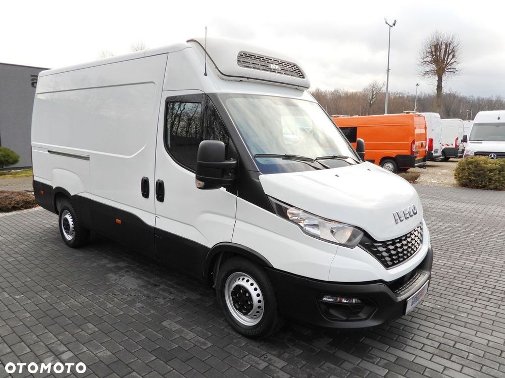 Iveco DAILY 35S14 FURGON CHŁODNIA  -10*C ZASILANIE 230V TEMPOMAT NAWIGACJA AUTOMAT HI-MATIC KLIMATYZACJA  140KM - 5