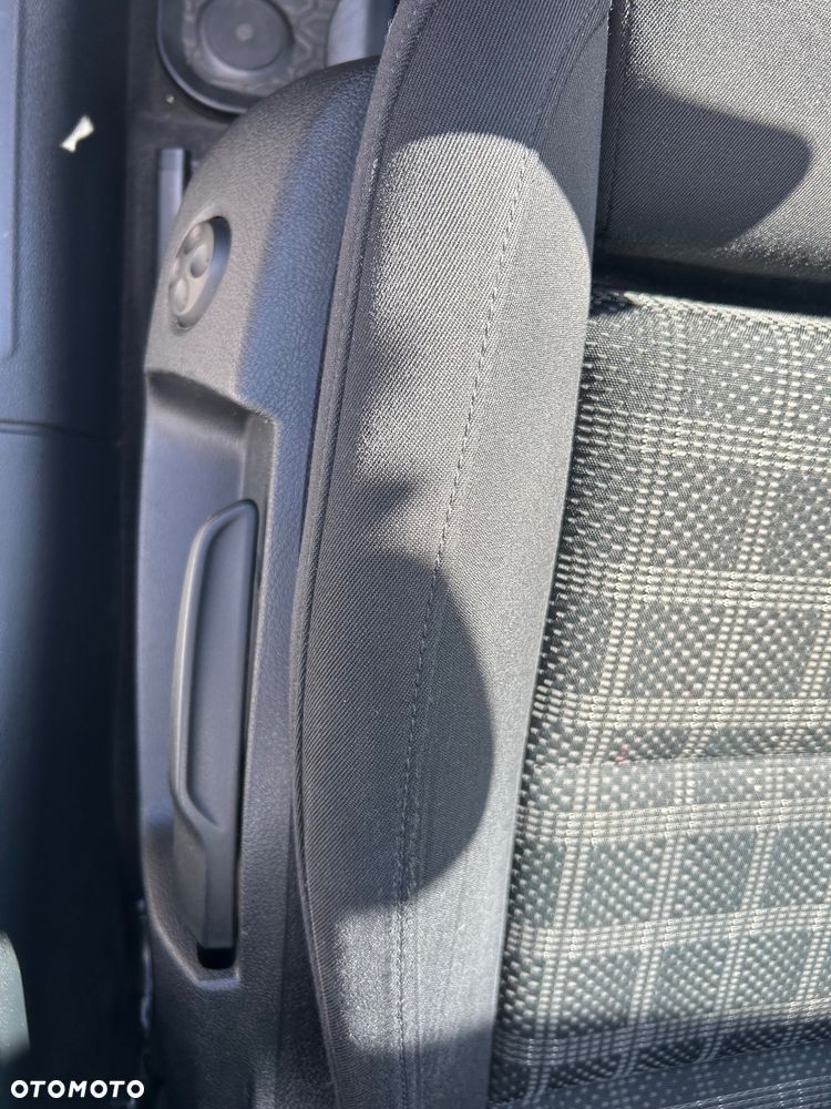 Audi A4 Limousine 2.0 TDI DPF clean diesel multitronic Ambition - 16