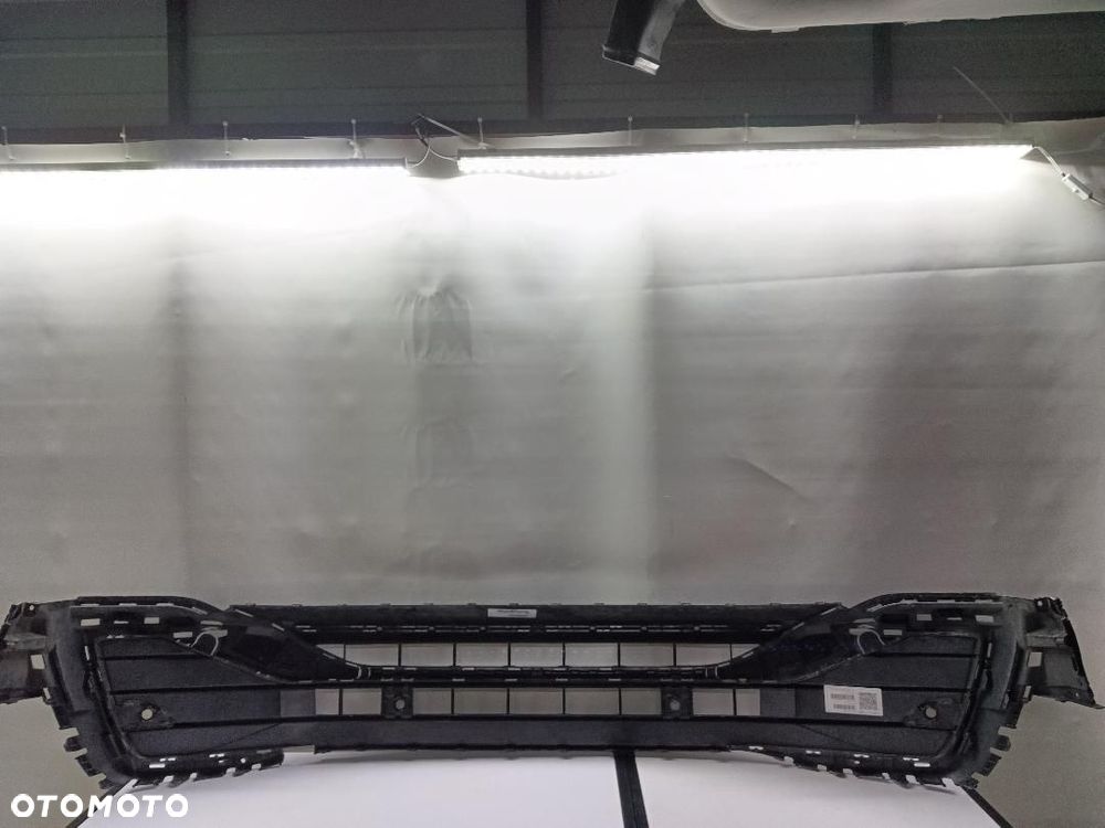 KRATKA ŚRODKOWA ZDERZAKA PRZÓD PRZEDNIA VW TIGUAN 2 LIFT R-LINE 5NA853677Q - 4