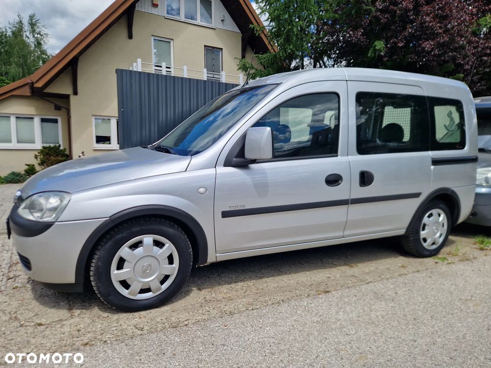 Opel Combo - 28