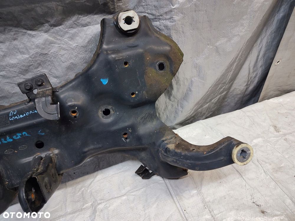 KIA NIRO I 1 E-NIRO SANKI WÓZEK ZAWIESZENIE PRZÓD 62401-Q4000 - 4