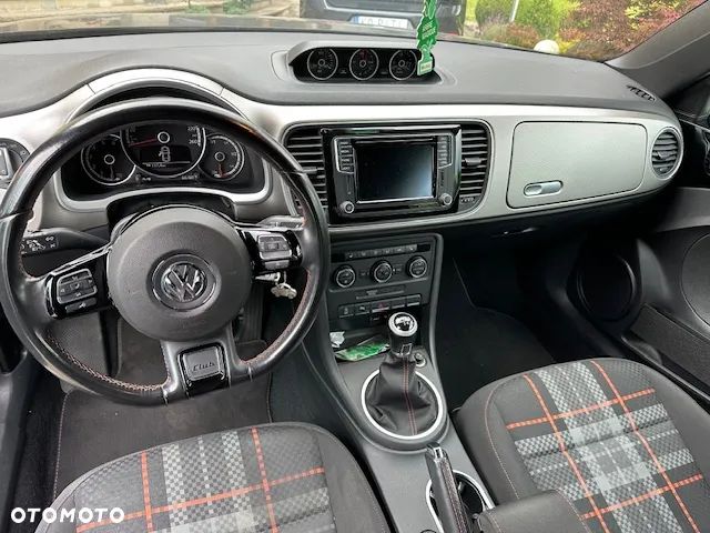 Volkswagen Beetle The Cabriolet 2.0 TDI BlueMotion Technology Club - 22