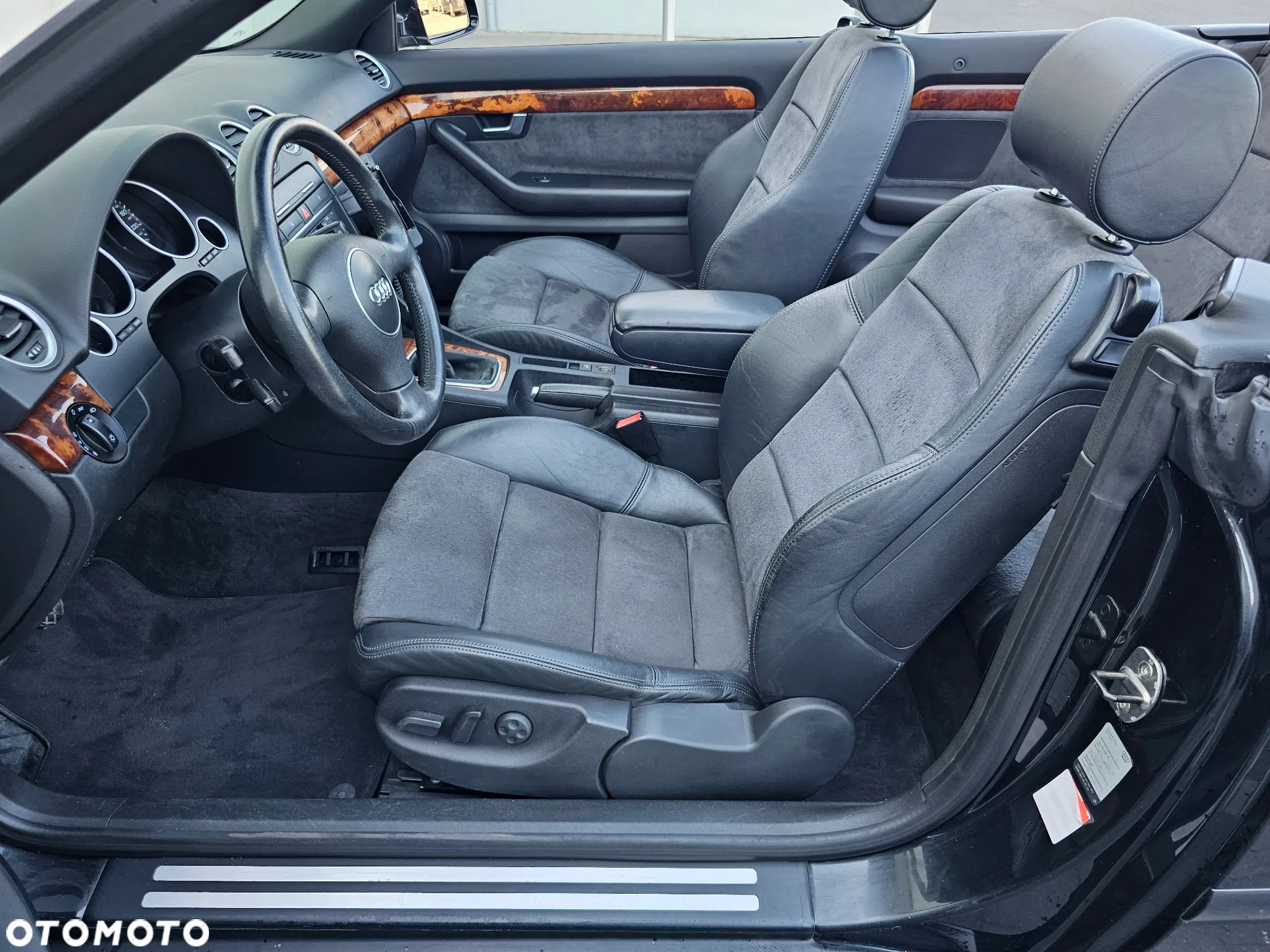 Audi A4 Cabriolet 2.4 - 15