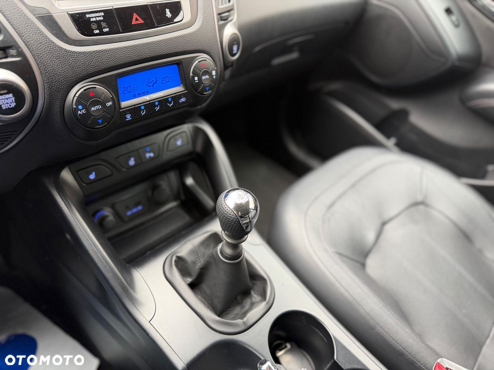 Hyundai ix35 2.0 CRDi 4WD Premium - 27