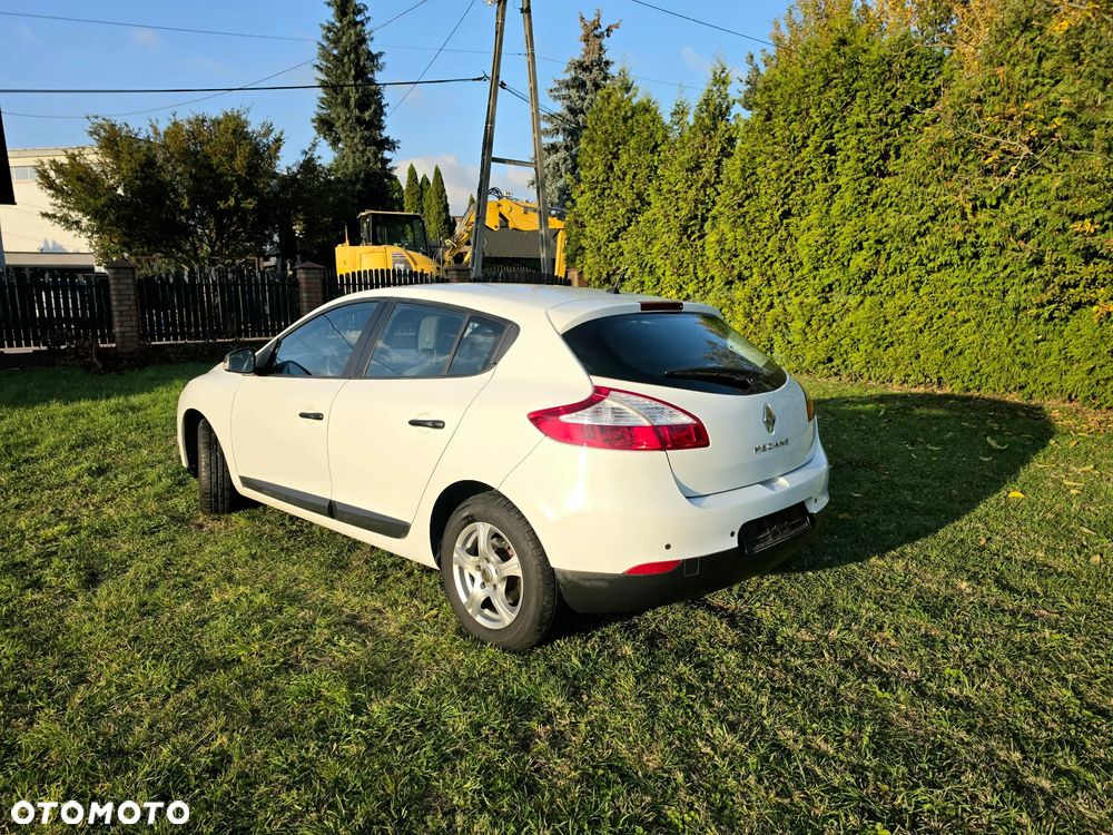 Renault Megane 1.6 16V 100 Authentique - 17