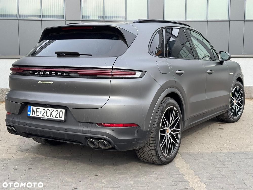 Porsche Cayenne - 10