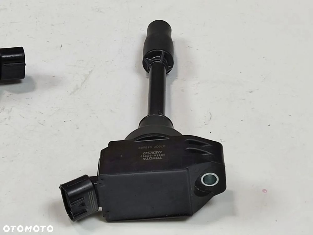 TOYOTA COROLLA E21 1.8h od 2022r Cewka Zapłonowa - 3