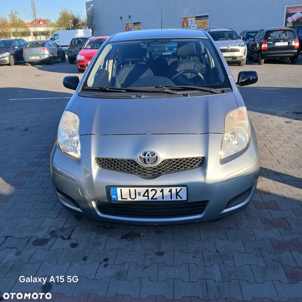 Toyota Yaris - 7