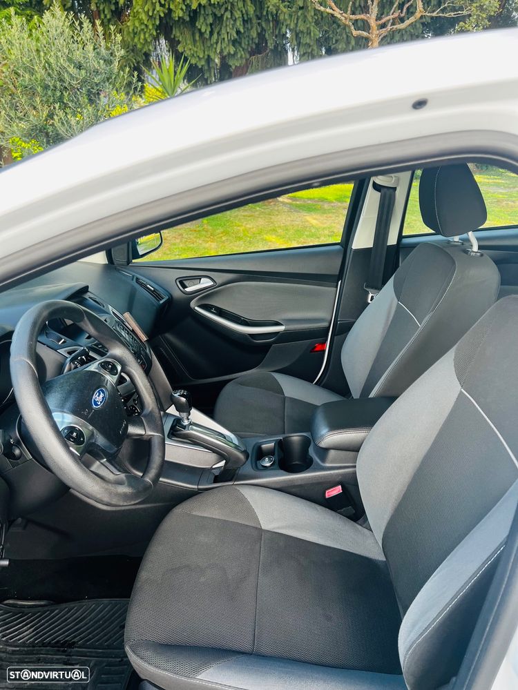 Ford Focus 1.0 SCTi Titanium - 19