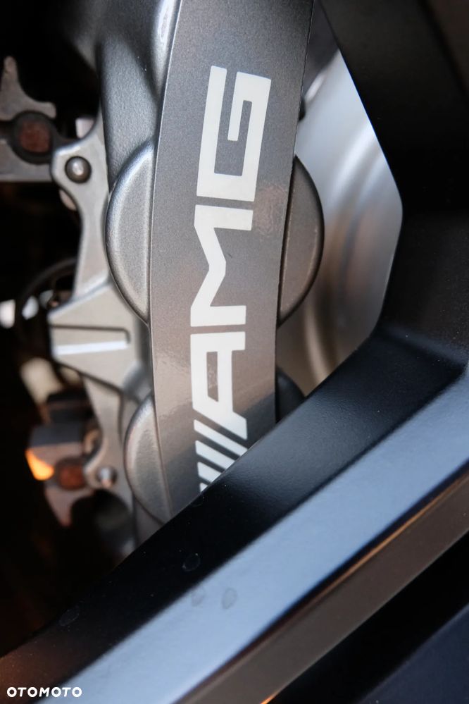 Mercedes-Benz Klasa C 63 AMG T AMG SPEEDSHIFT MCT - 8