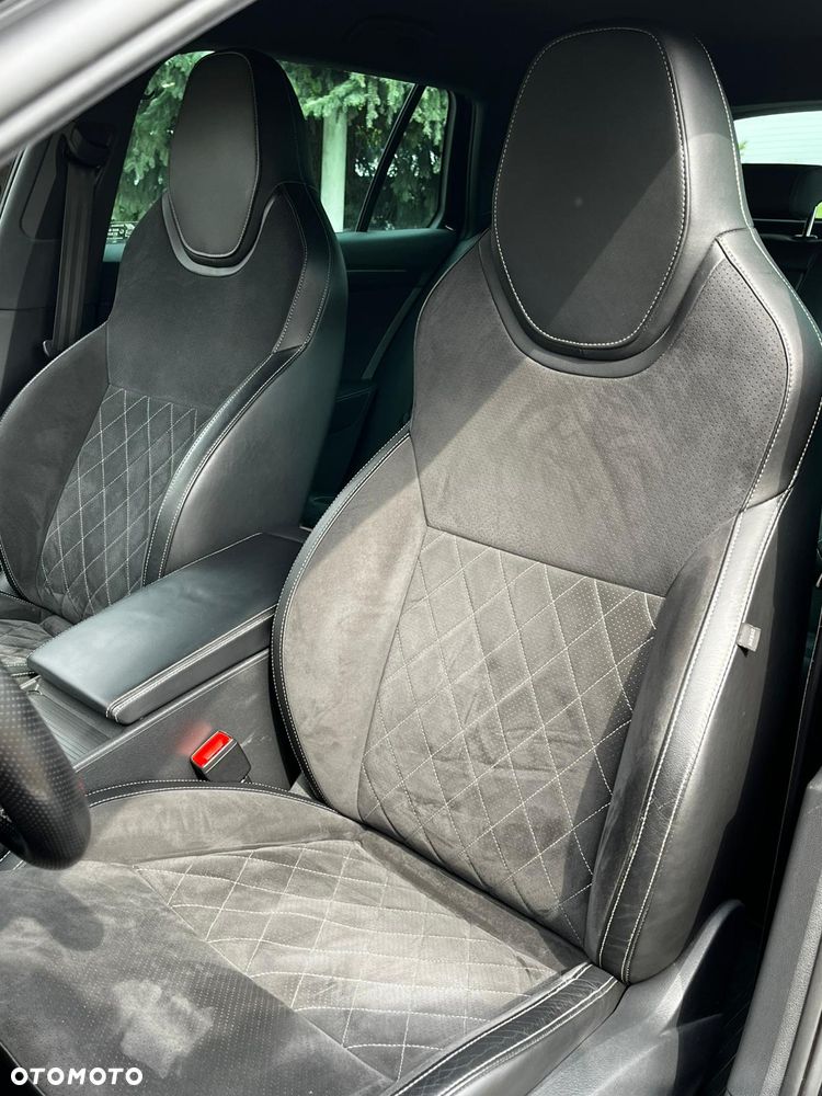 Skoda Superb 2.0 TDI SCR 4x4 Sportline DSG - 24