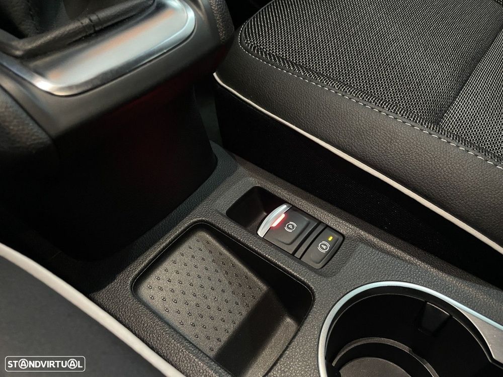 Renault Captur 1.0 TCe Intens - 38