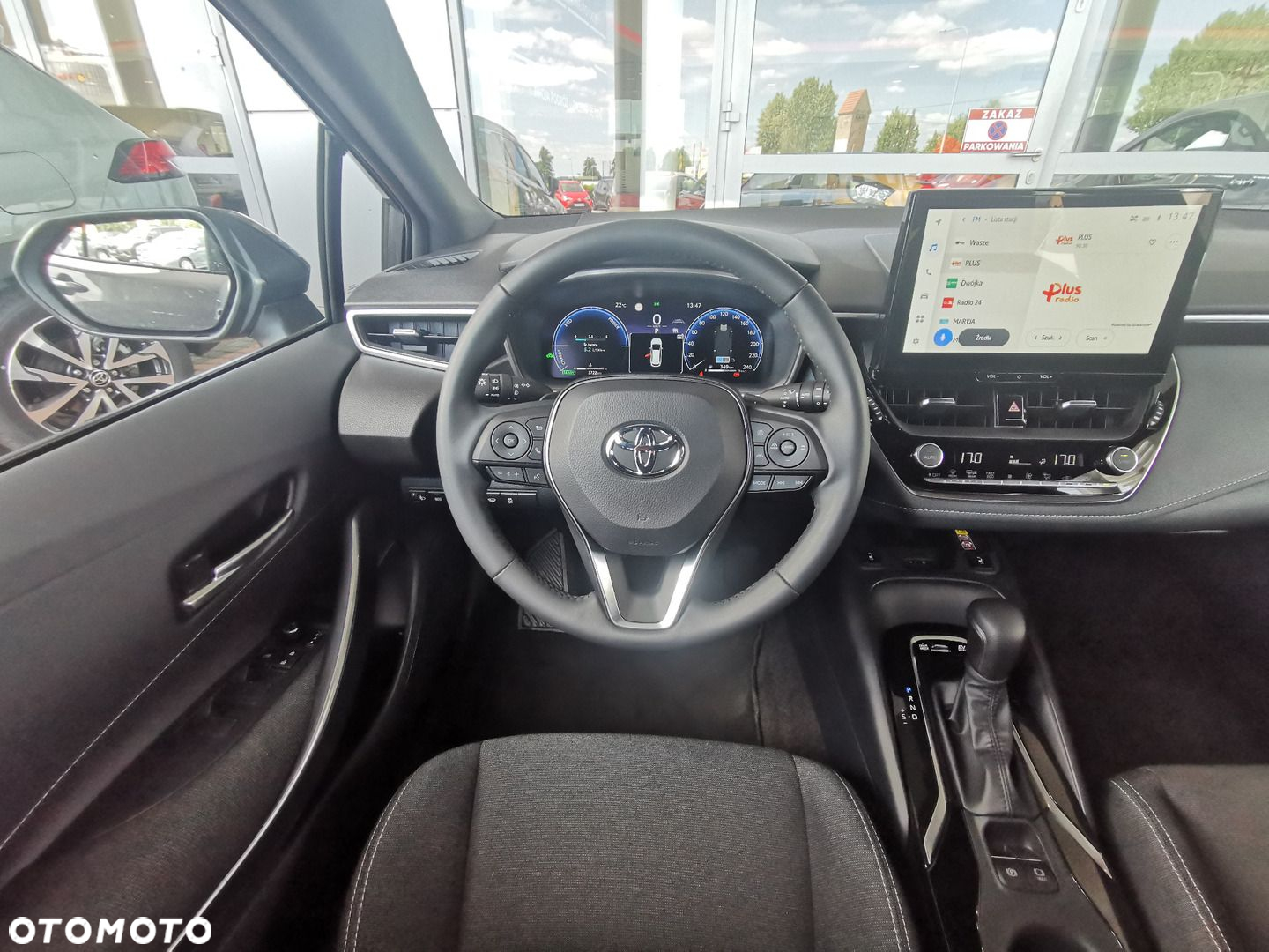 Toyota Corolla - 24