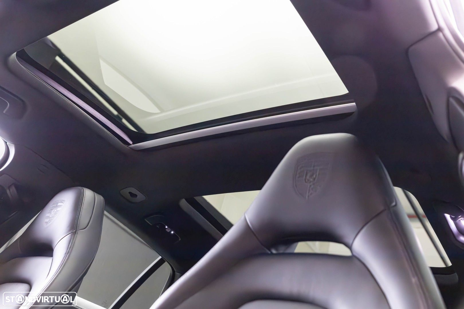 Porsche Panamera Sport Turismo 4 E-Hybrid Platinum Edition PDLS - 27