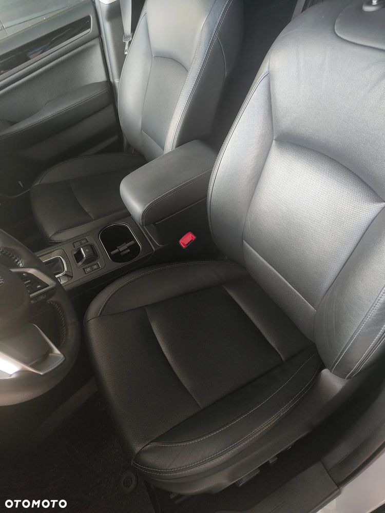 Subaru Outback 2.5i Exclusive - 15