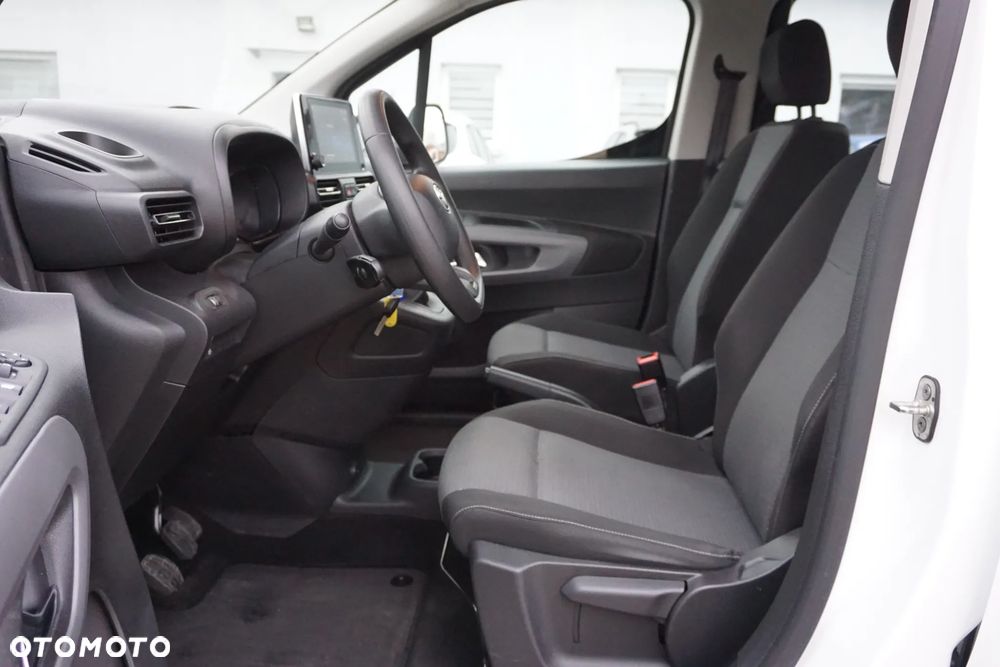 Toyota Proace City Verso 1.5 D-4D Business - 20