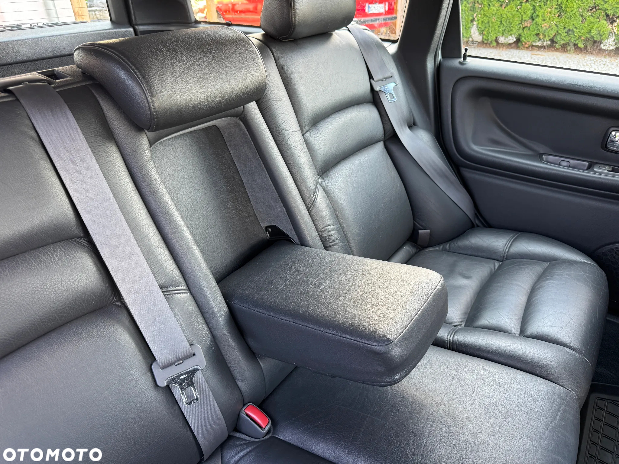 Volvo V70 2.4 T - 32