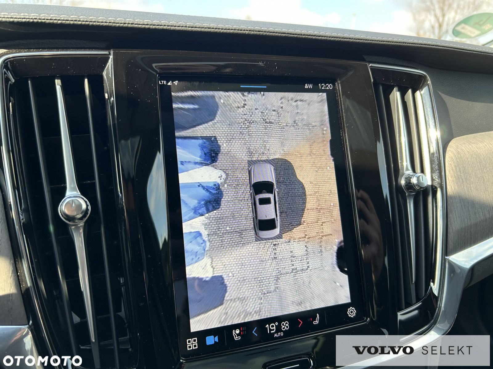 Volvo S90 - 14