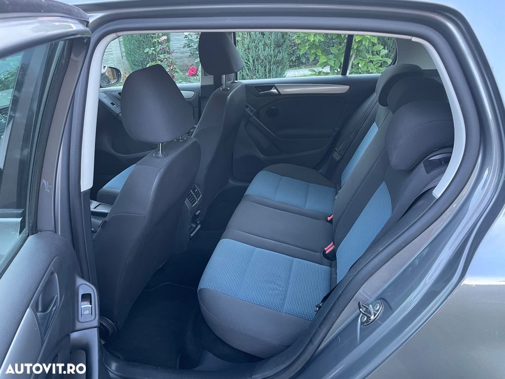 Volkswagen Golf - 15