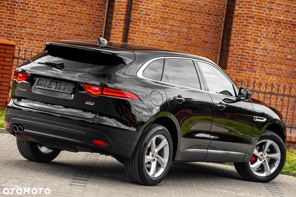 Jaguar F-Pace D200 AWD R-Dynamic S - 20