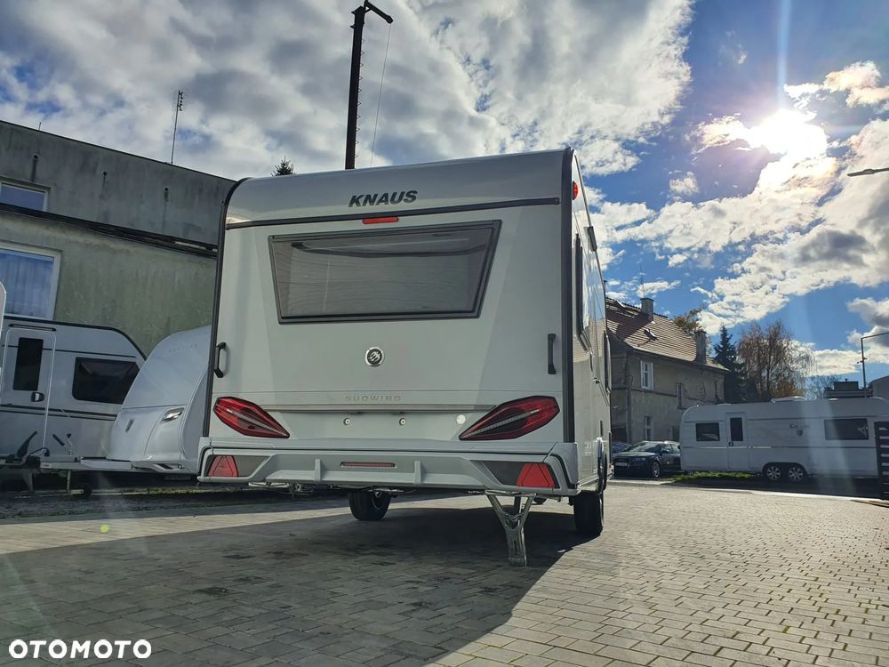 KNAUS SUDWIND 450 FU BLACK SELECTION - 6