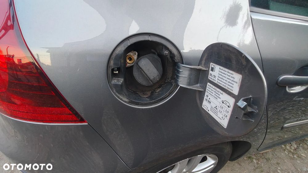 Volkswagen Golf 1.6 Edition - 23