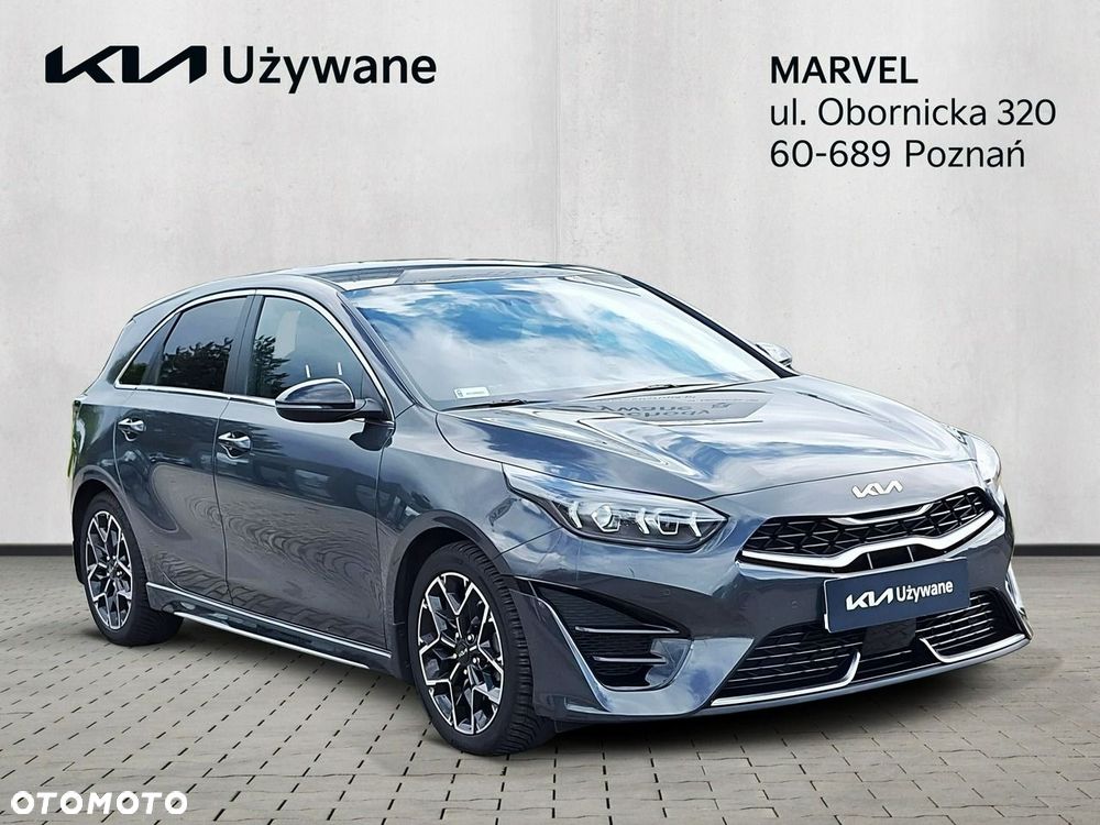 Kia Ceed - 8