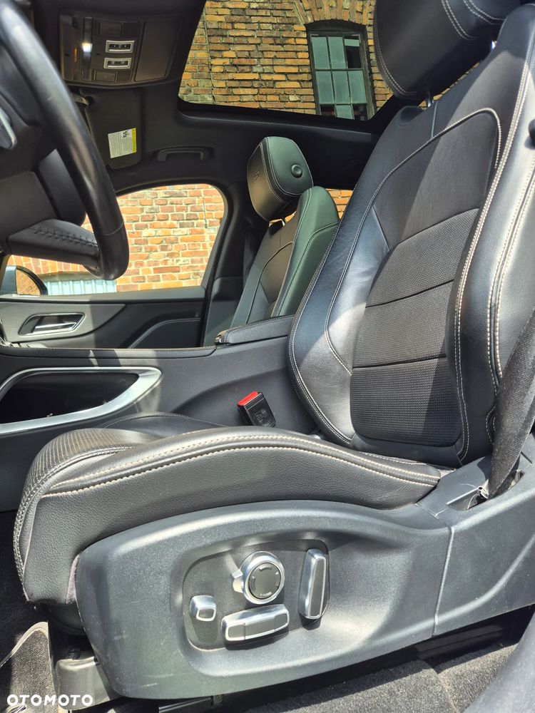 Jaguar F-Pace 3.0 V6 AWD S - 12