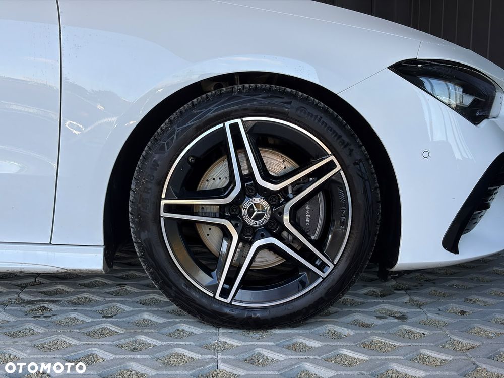 Mercedes-Benz CLA 200 AMG Line 7G-DCT - 6