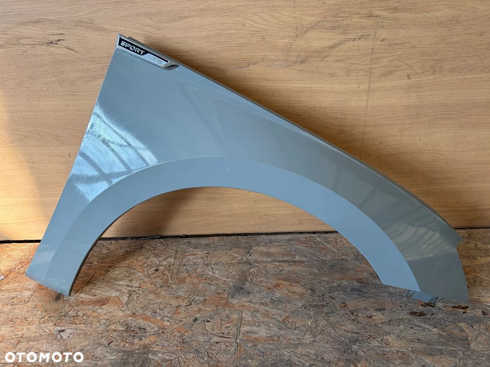 Skoda Superb III SPORTLINE 15- Błotnik przedni prawy
