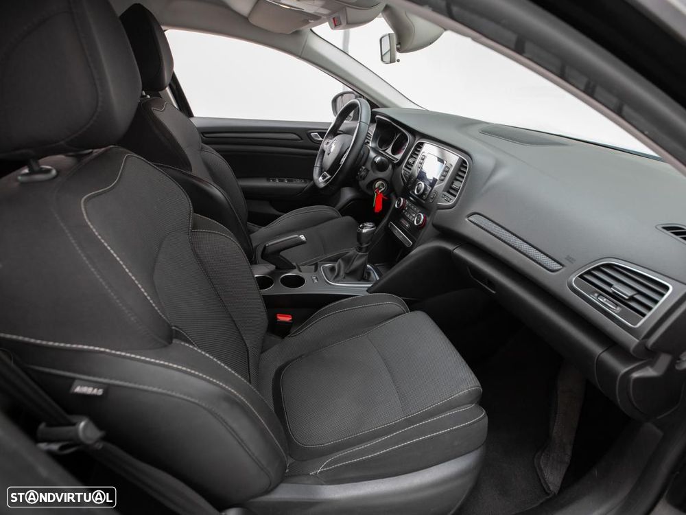 Renault Mégane 1.5 Blue dCi Zen - 9