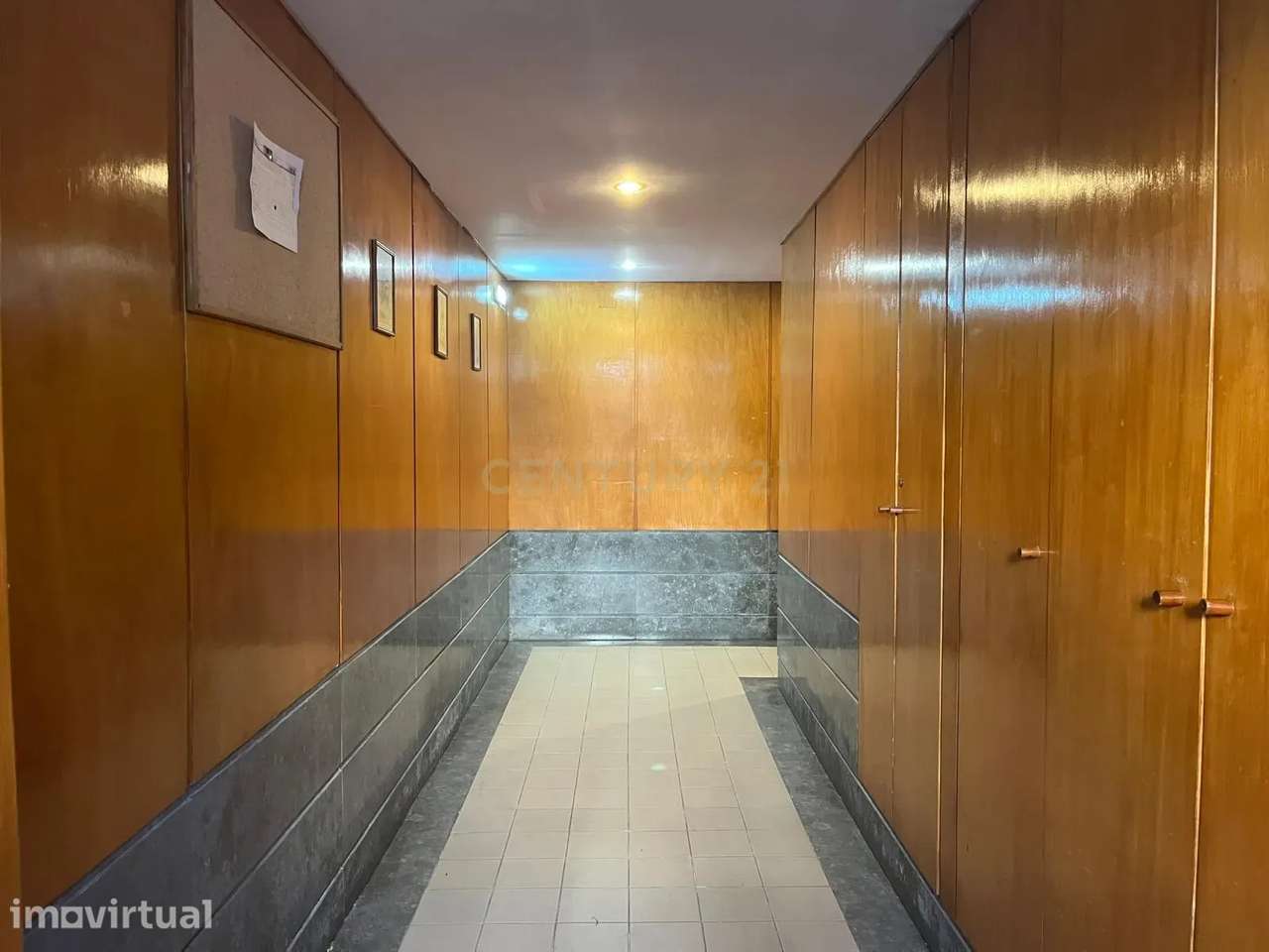 Apartamento T2 no Monte Caparica com 70 m² - Grande imagem: 2/22