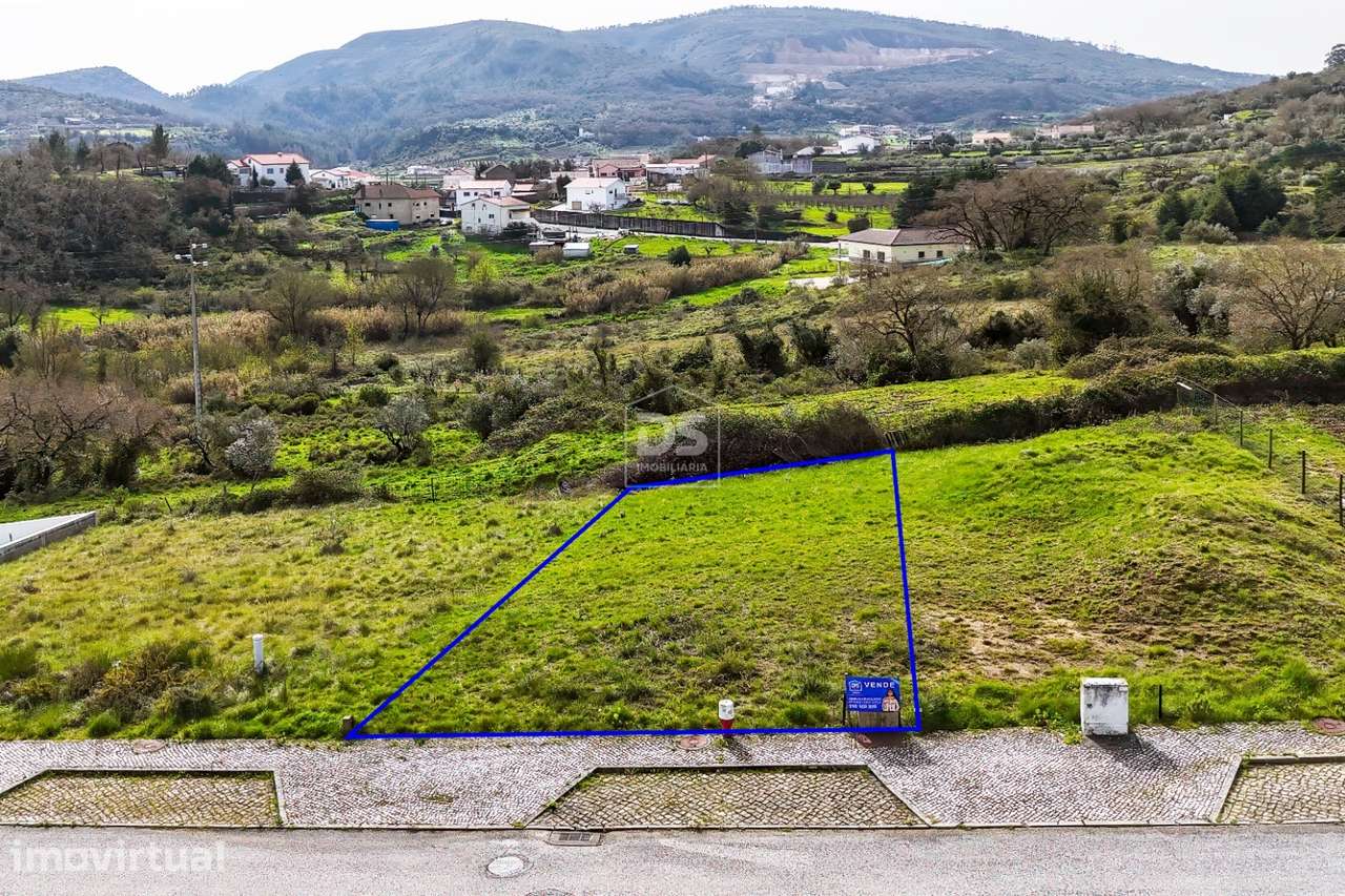 Terreno de 337m2 para venda em Porto de Mós - Grande imagem: 5/6