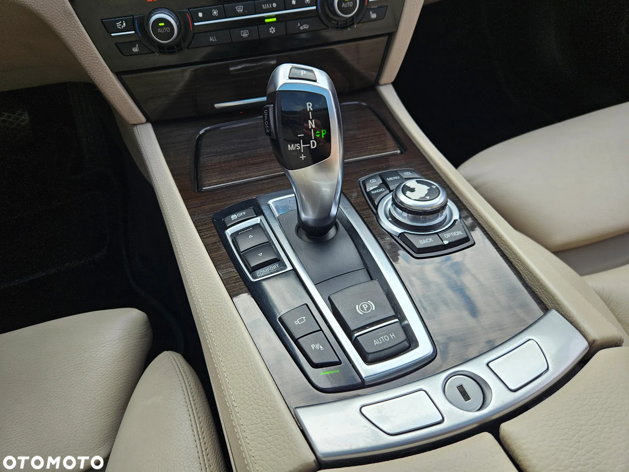 BMW Seria 7 730d - 37