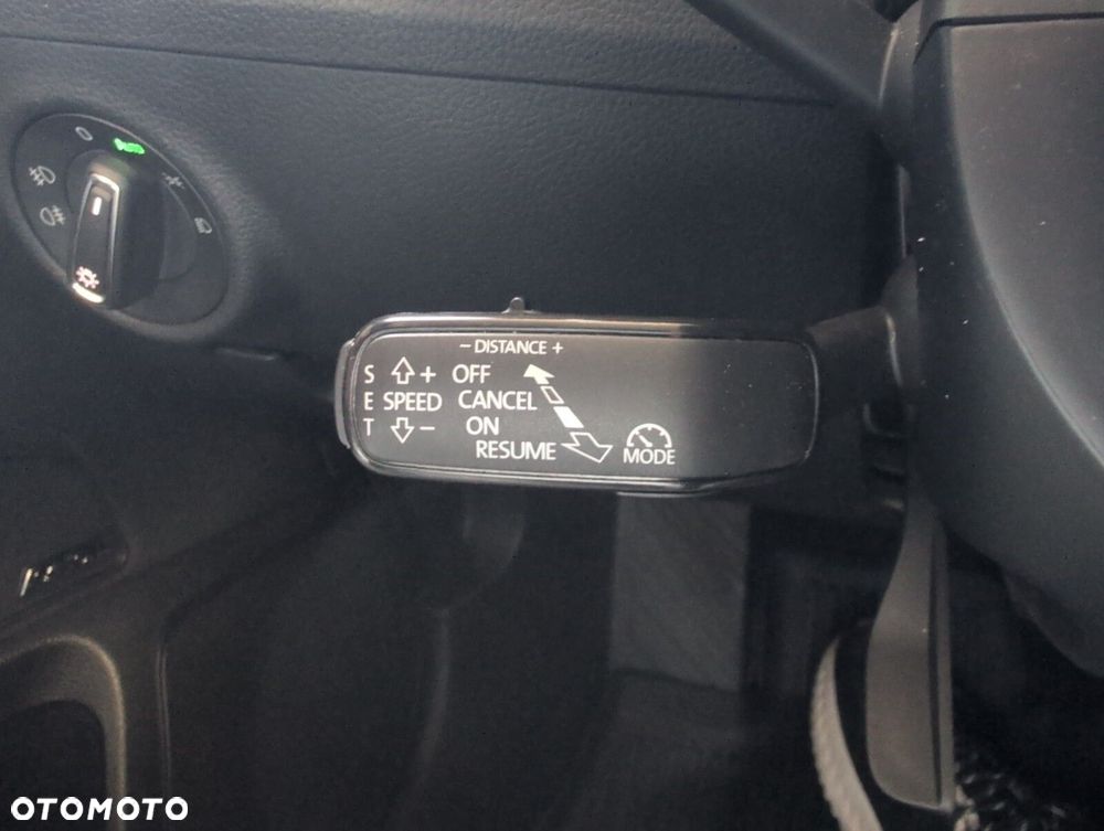 Skoda Superb 2.0 TDI SCR Style DSG - 27