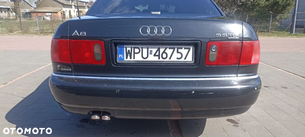 Audi A8 - 6