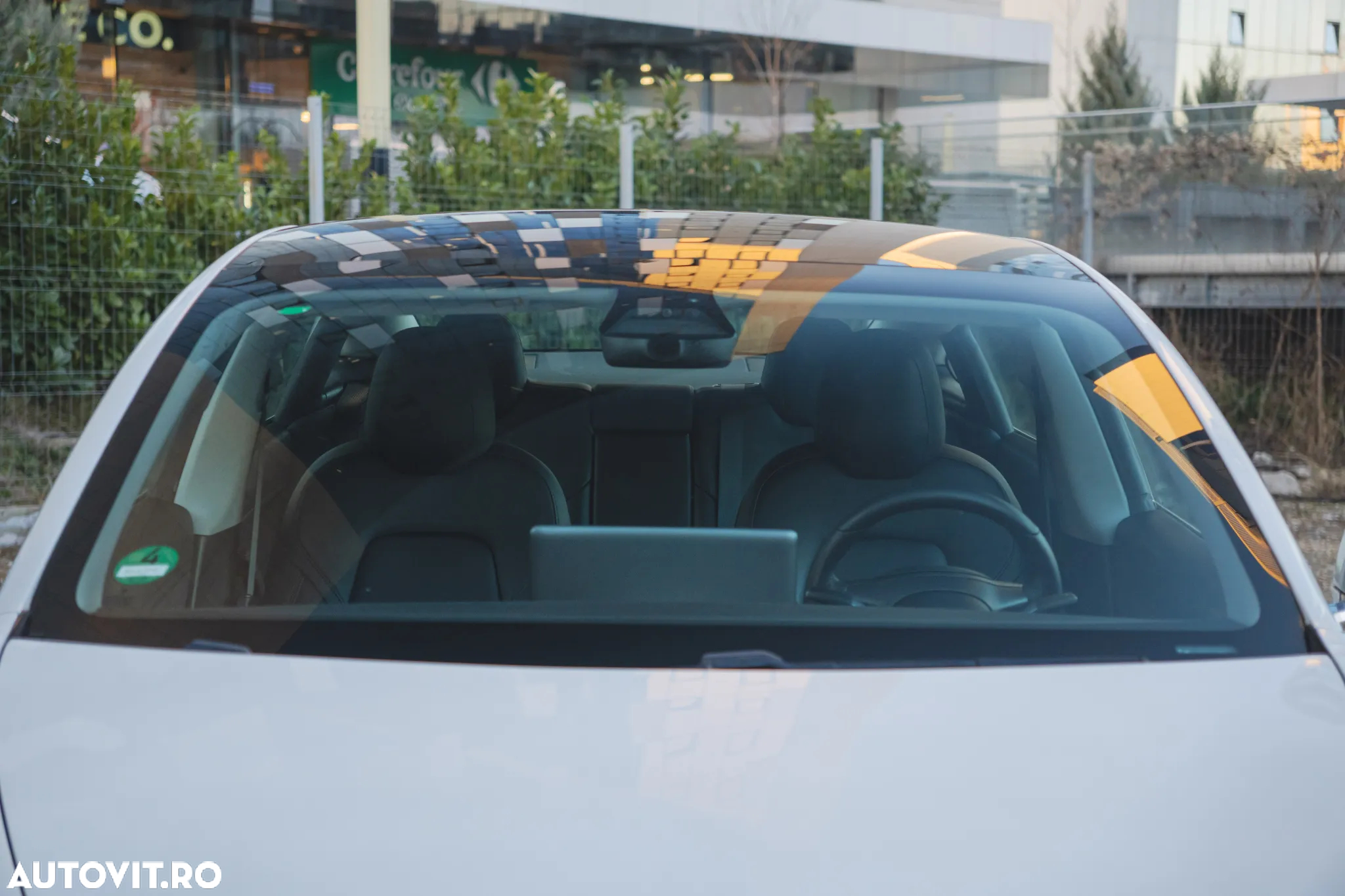 Tesla Model 3 Langstreckenbatterie Allradantrieb Dual Motor - 22