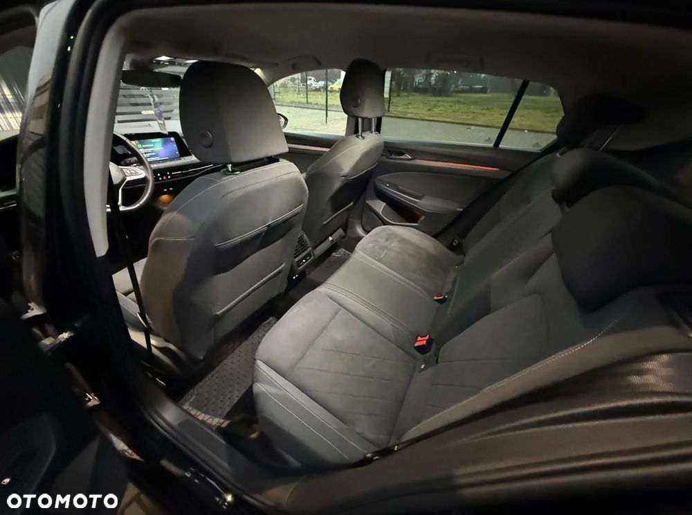 Volkswagen Golf 1.4 eHybrid OPF DSG Style - 22