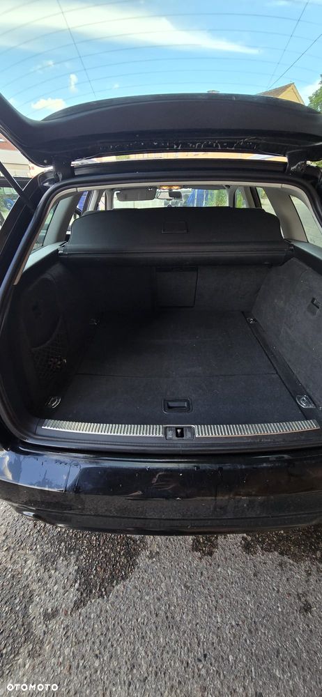 Audi A4 Avant 2.0 TDI DPF quattro - 11