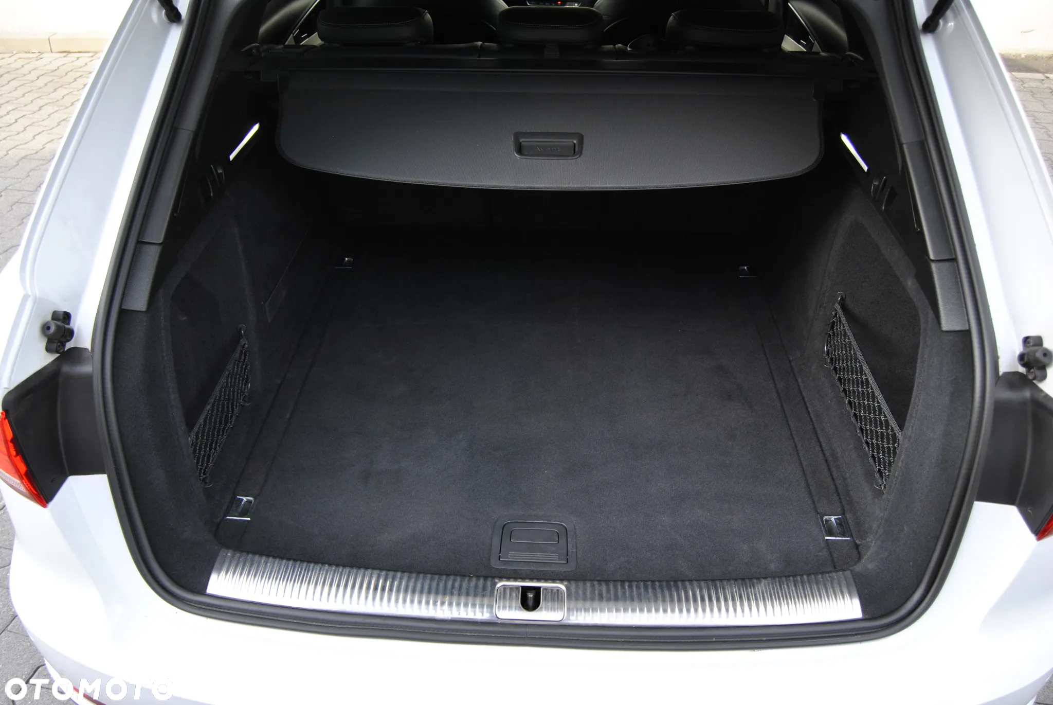 Audi A4 Avant 2.0 TDI ultra S tronic sport - 16