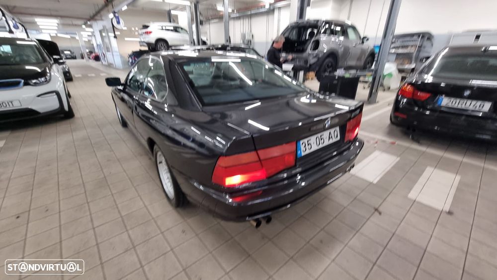 BMW 850 Ci - 9