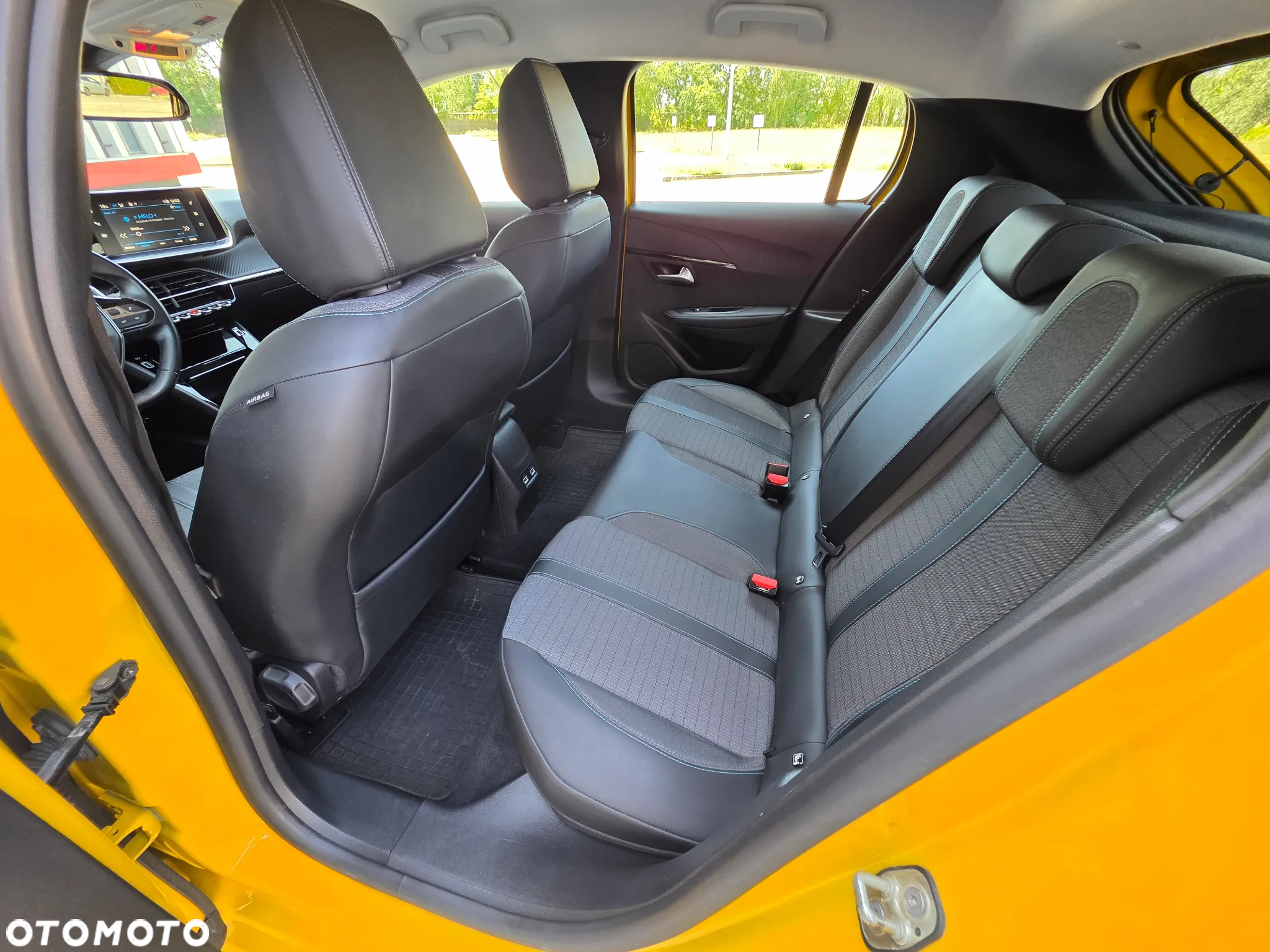 Peugeot 208 Hybrid 110 e-DSC6 Style - 18