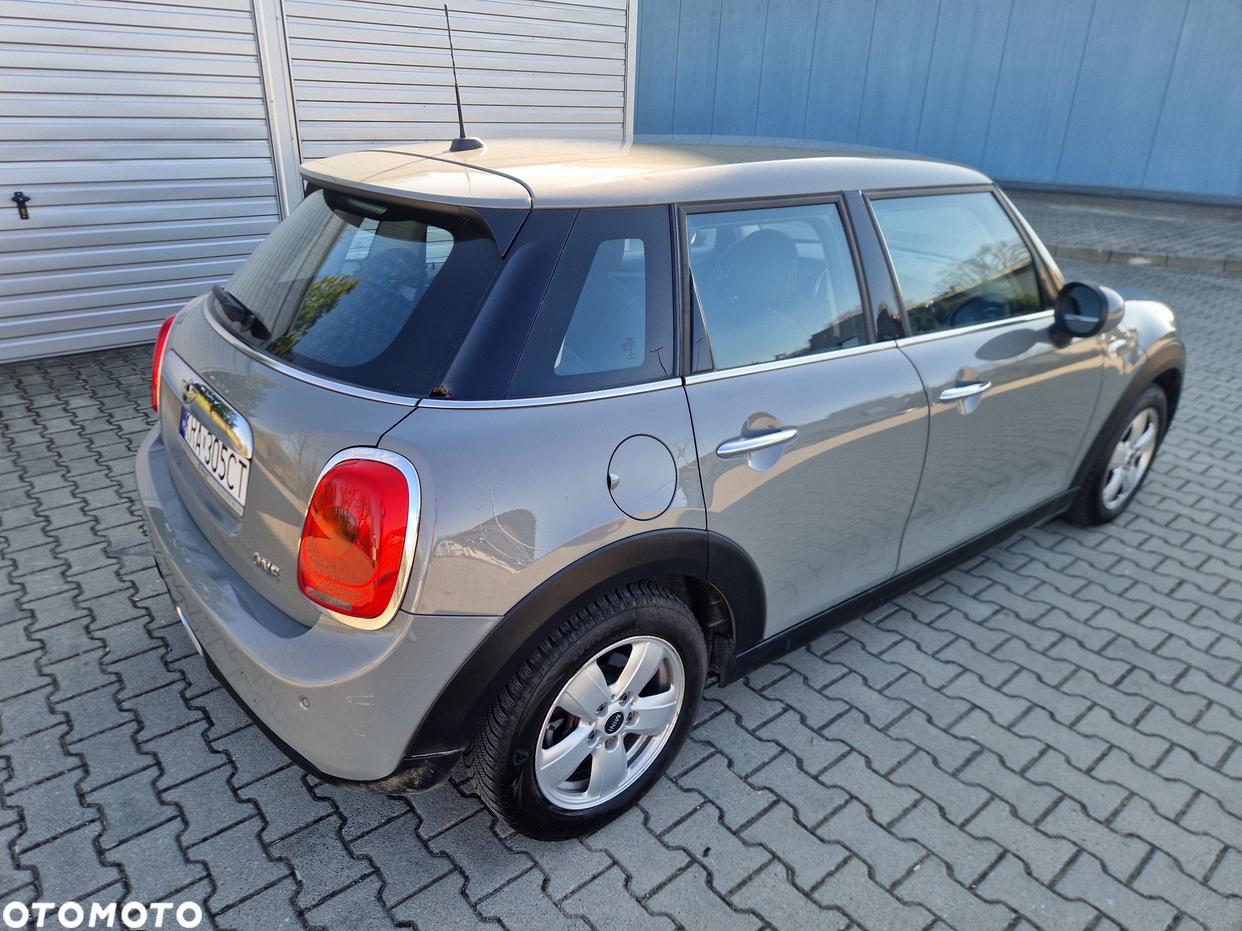 MINI ONE Standard - 1
