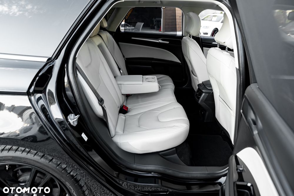 Ford Mondeo 2.0 EcoBoost ST-Line - 20