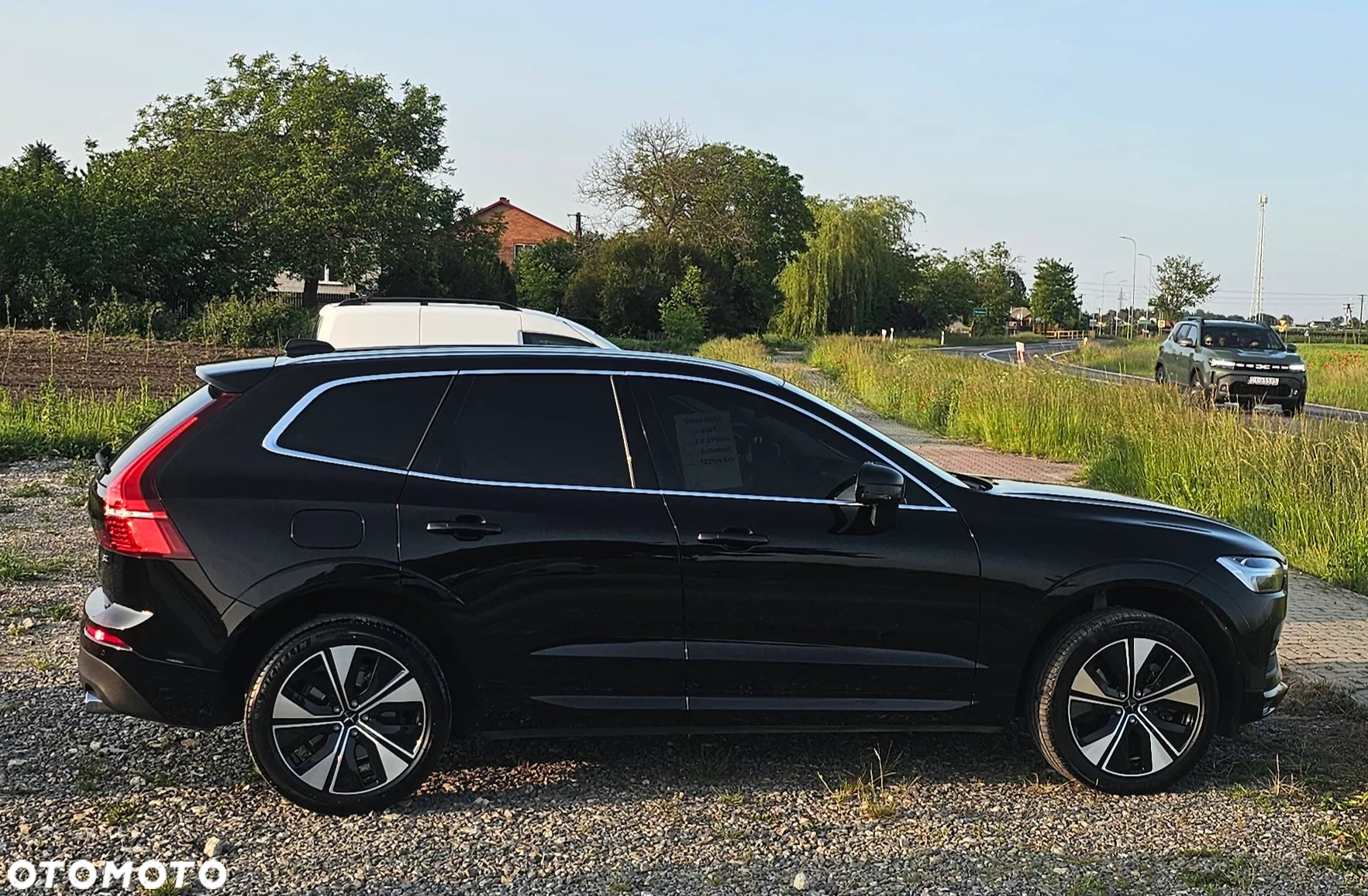 Volvo XC 60 B4 D AWD Geartronic Momentum Pro - 5